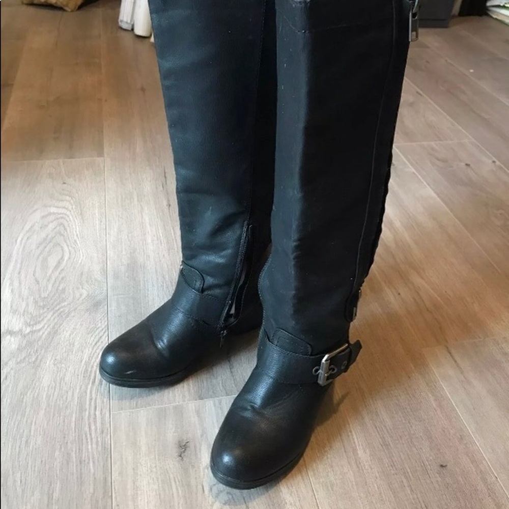 Black Boots